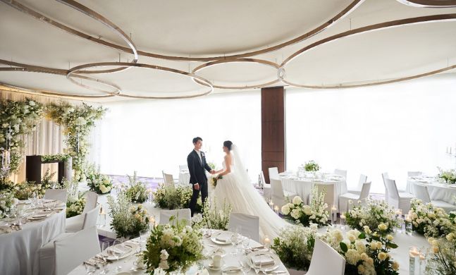 WEDDING