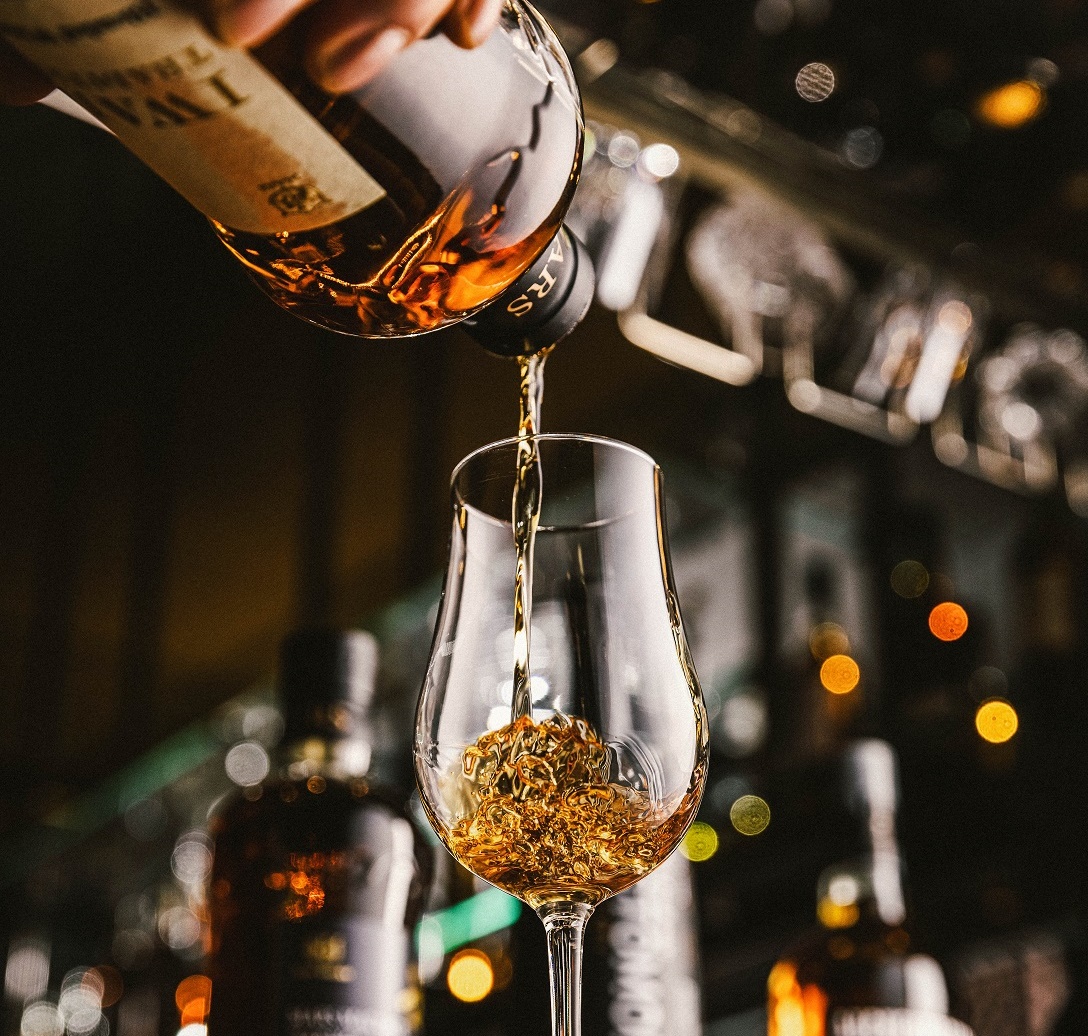 [Hyatt World Kakao Talk Channel] Happy Hour Promotion 