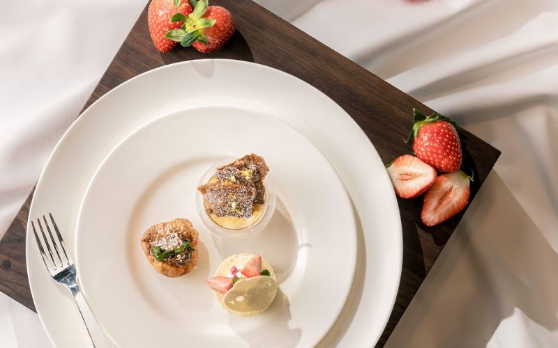 Strawberry Afternoon Tea set