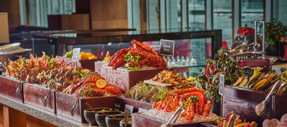 Weekend Brunch Buffet<br/>Seafood Feast