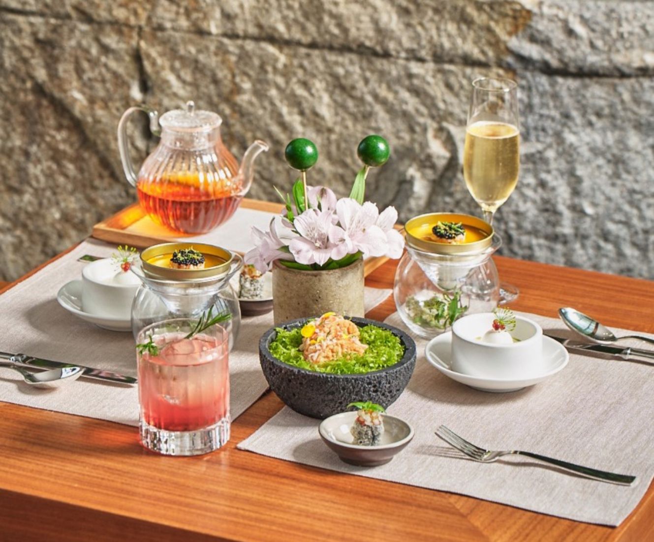 Summer Afternooon Tea</br>Essence of Summer